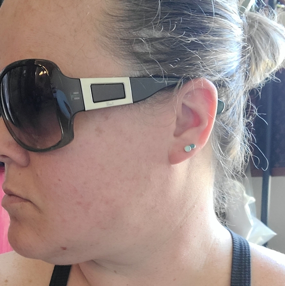 Fossil Oversized Sunglasses - Picture 7 of 7